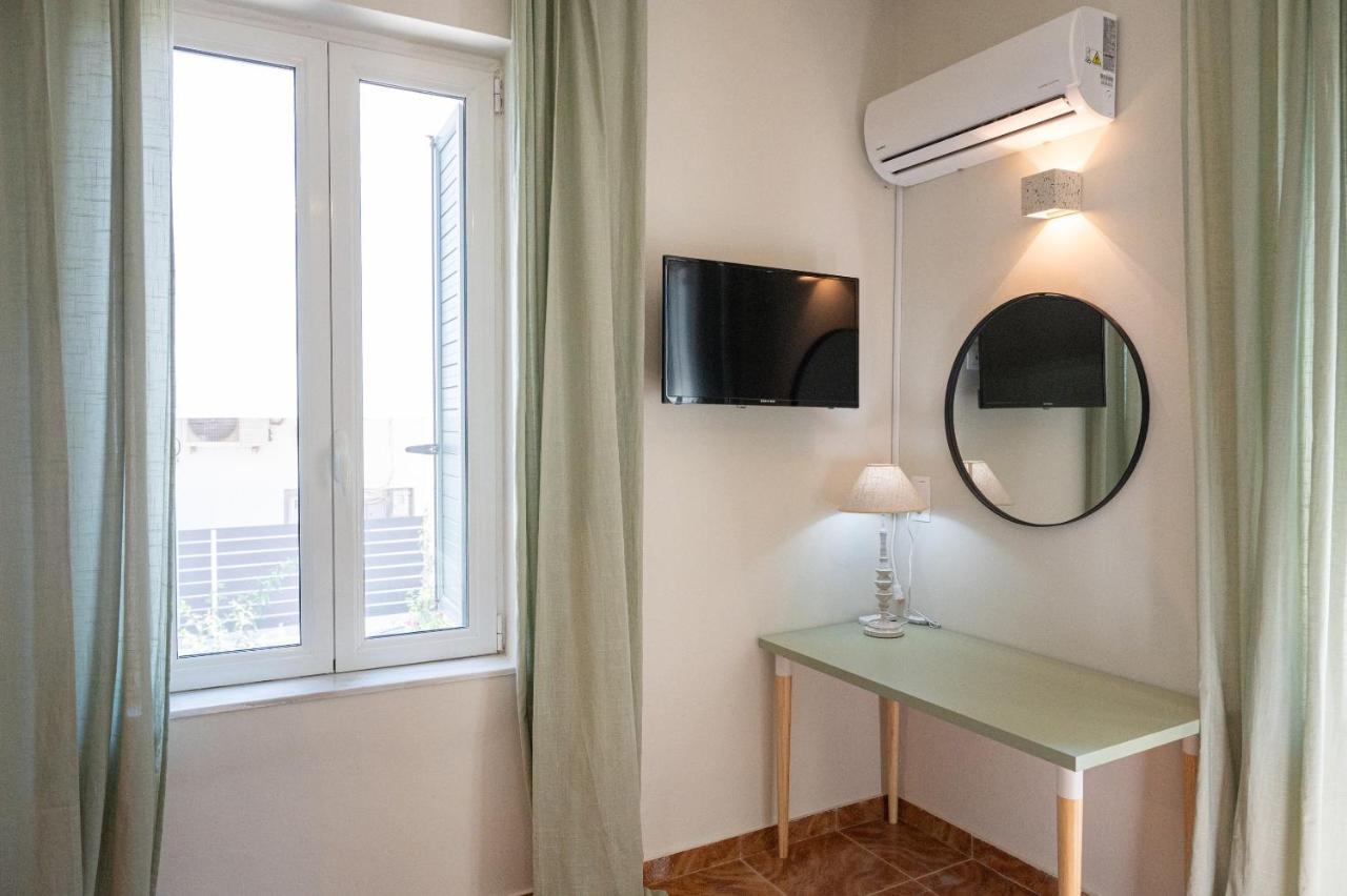 Sunny Yard Apartments Poros Town Bagian luar foto